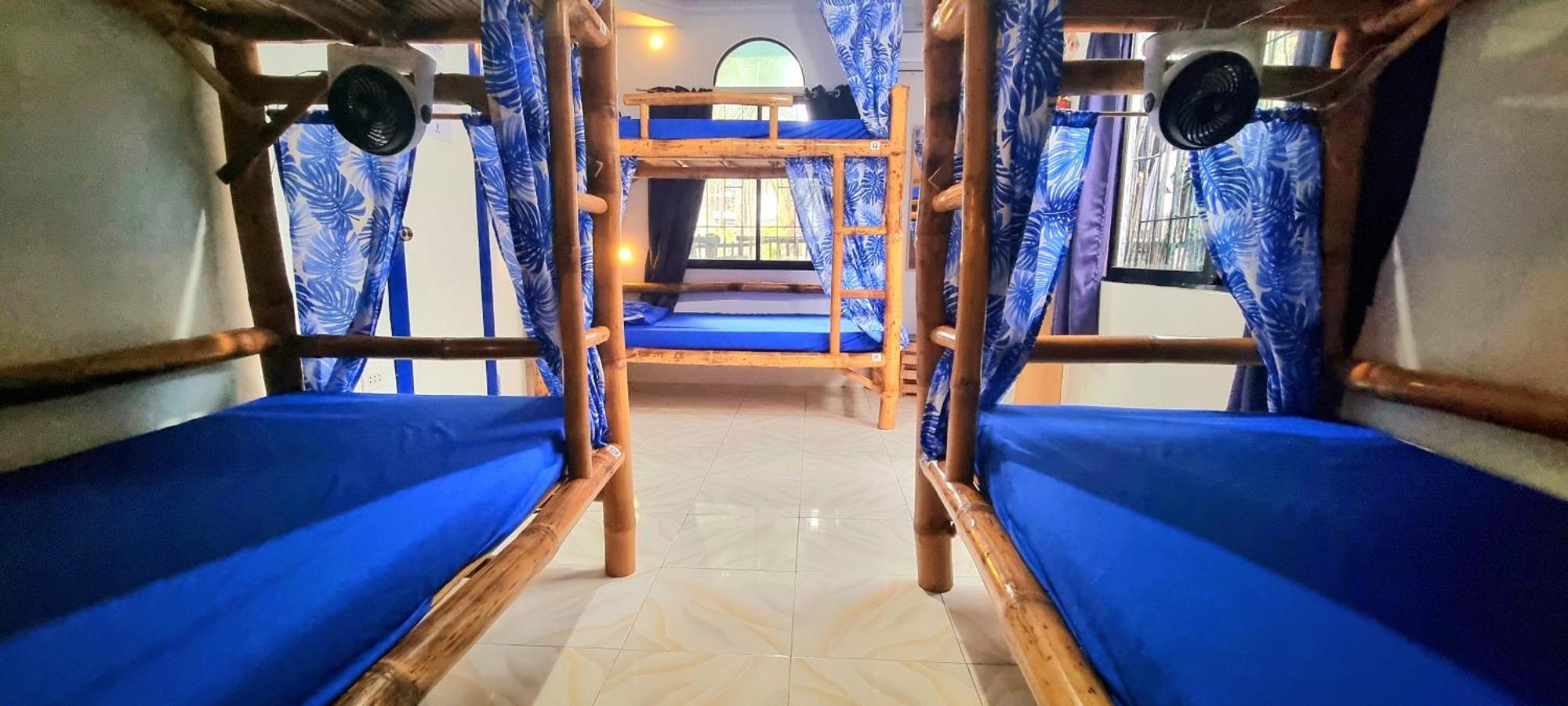 Hostel Blue House Backpackers Siquijor San Juan  Exterior foto