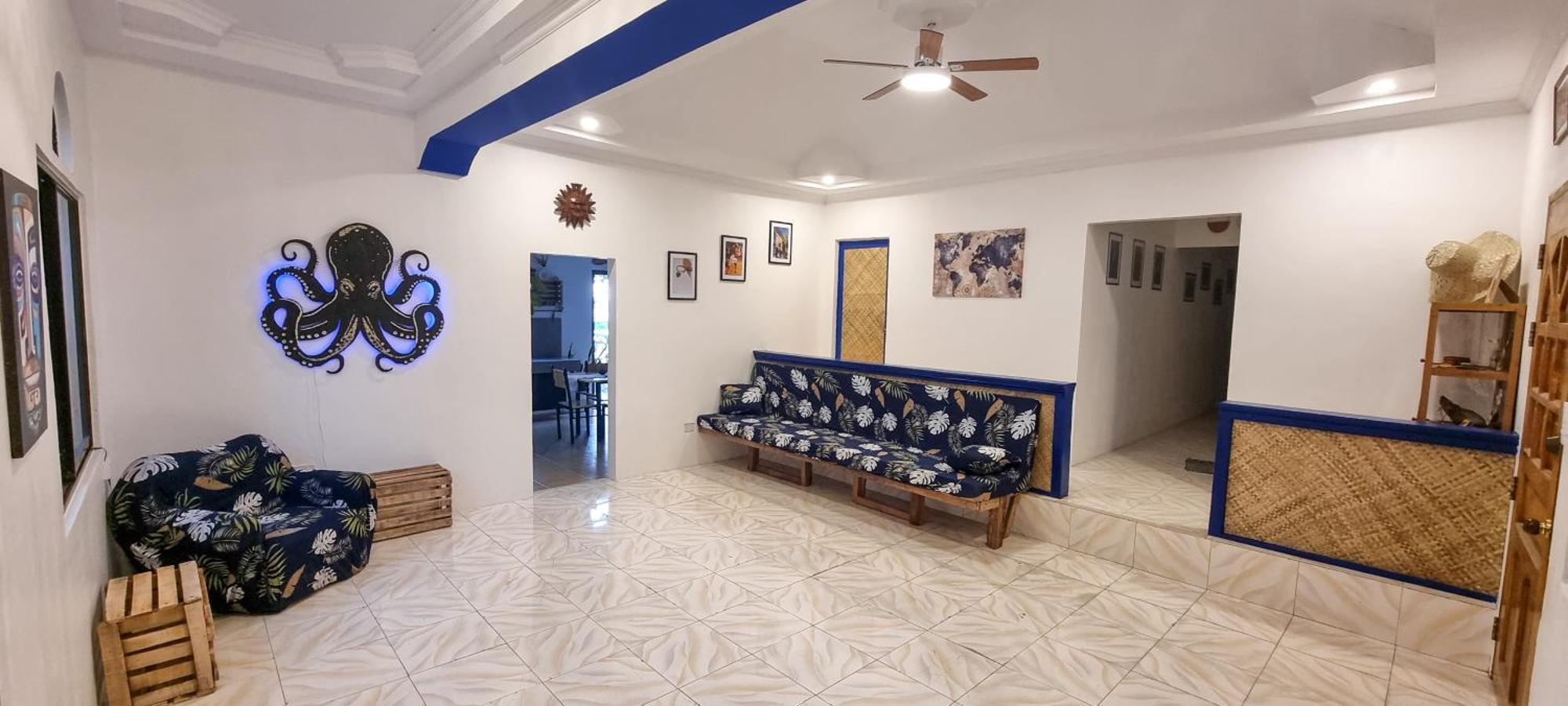 Hostel Blue House Backpackers Siquijor San Juan  Exterior foto