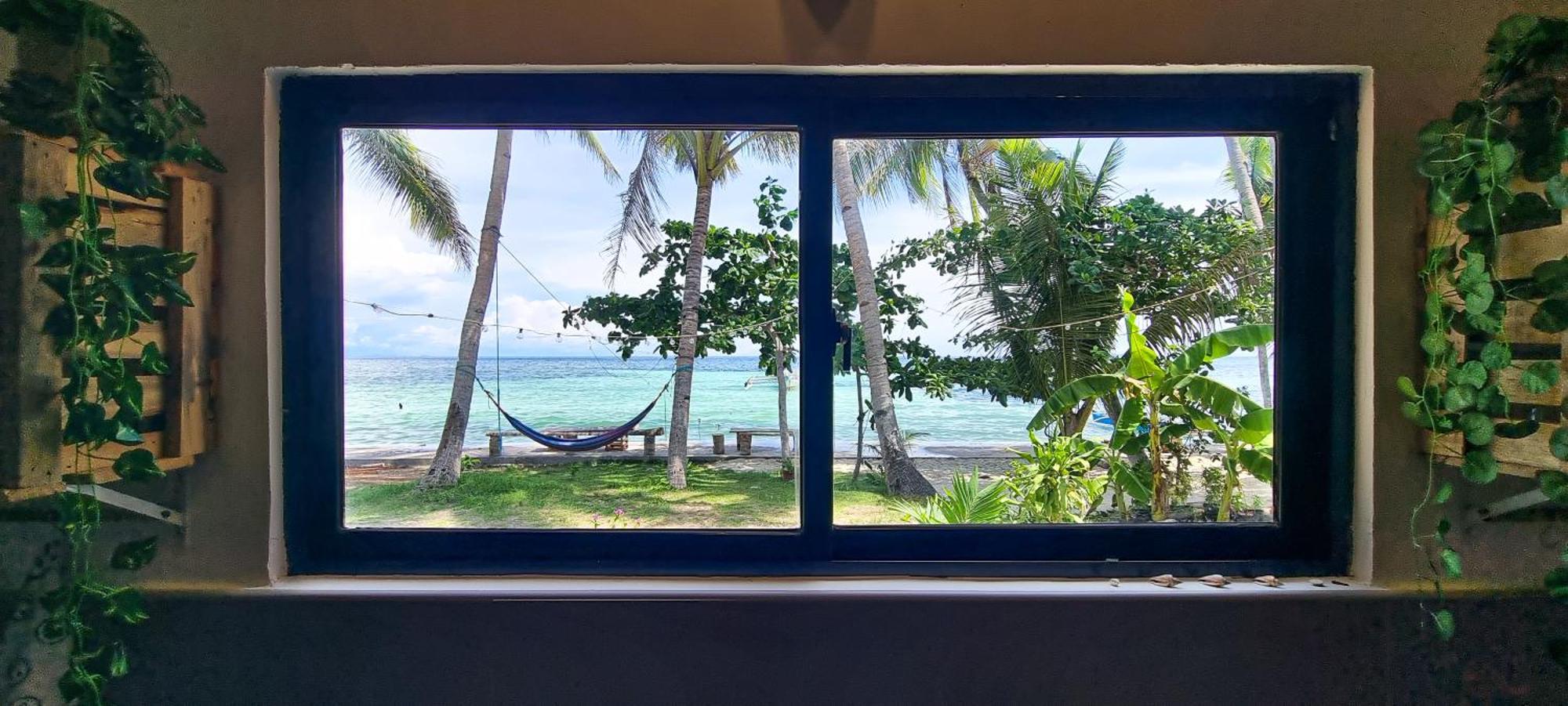 Hostel Blue House Backpackers Siquijor San Juan  Exterior foto