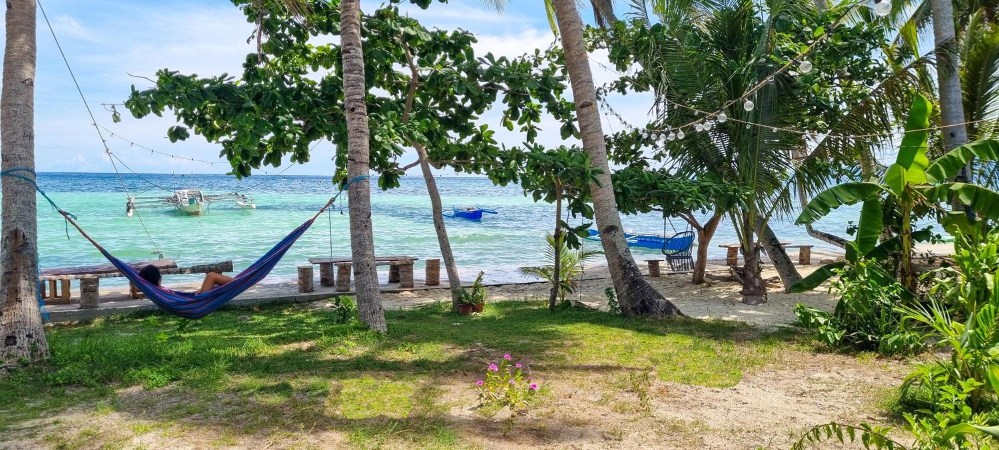 Hostel Blue House Backpackers Siquijor San Juan  Exterior foto